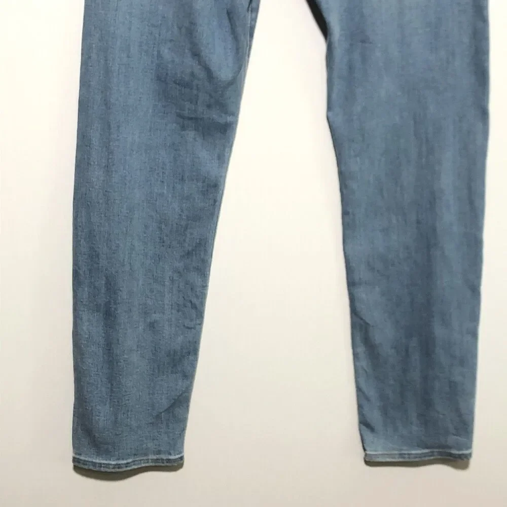 Madewell Jeans Mens 30 30 Blue Athletic Slim Jeans COOLMAX® Denim Homeaway New